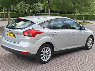 Used 2017 Ford Focus Silver - Interior and Exterior details 8