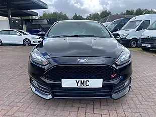 Used 2017 Ford Focus ST-2 Black - Interior and Exterior details 5