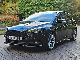 Used 2017 Ford Focus ST-2 Black - Interior and Exterior details 7