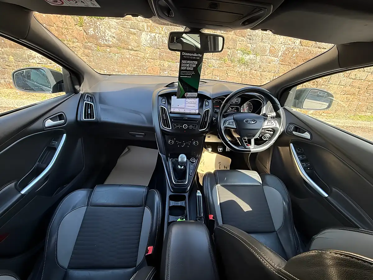 Used 2017 Ford Focus ST-2 Black - Interior and Exterior details 13