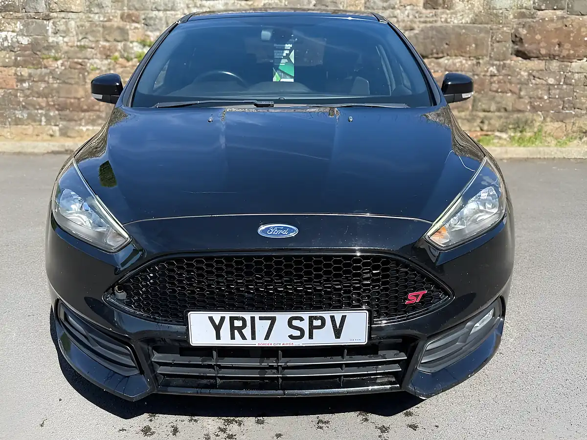 Used 2017 Ford Focus ST-2 Black - Interior and Exterior details 2