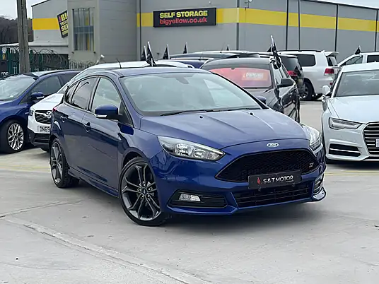 2017 Ford Focus ST-2 2.0T EcoBoost
