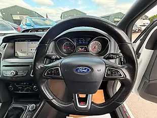 Used 2017 Ford Focus ST-2 White - Interior and Exterior details 19
