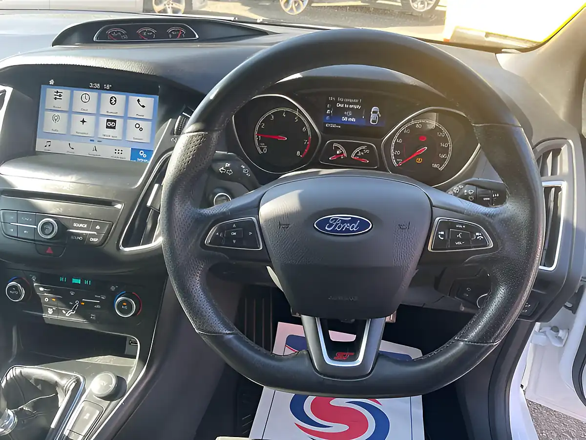 Used 2017 Ford Focus ST-2 White - Interior and Exterior details 13