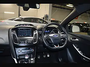 Used 2017 Ford Focus ST-3 Black - Interior and Exterior details 14
