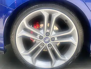 Used 2017 Ford Focus ST-3 Blue - Interior and Exterior details 7