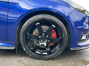 Used 2017 Ford Focus ST-3 Blue - Interior and Exterior details 11