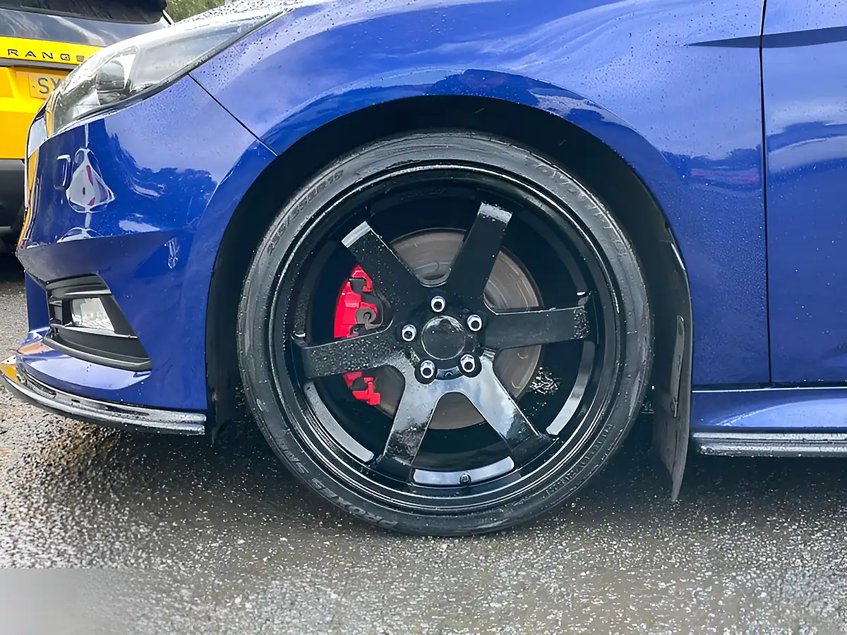 Used 2017 Ford Focus ST-3 Blue - Interior and Exterior details 5