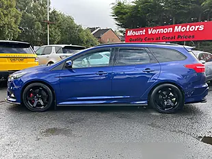 Used 2017 Ford Focus ST-3 Blue - Interior and Exterior details 6