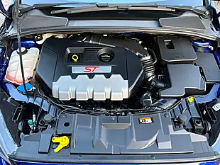 Used 2017 Ford Focus ST-3 Blue - Interior and Exterior details 11
