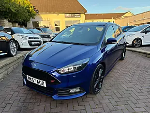 Used 2017 Ford Focus ST-3 Blue - Interior and Exterior details 4