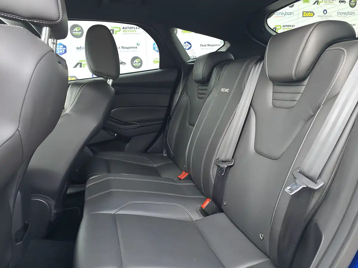 Used 2017 Ford Focus ST-3 Blue - Interior and Exterior details 13