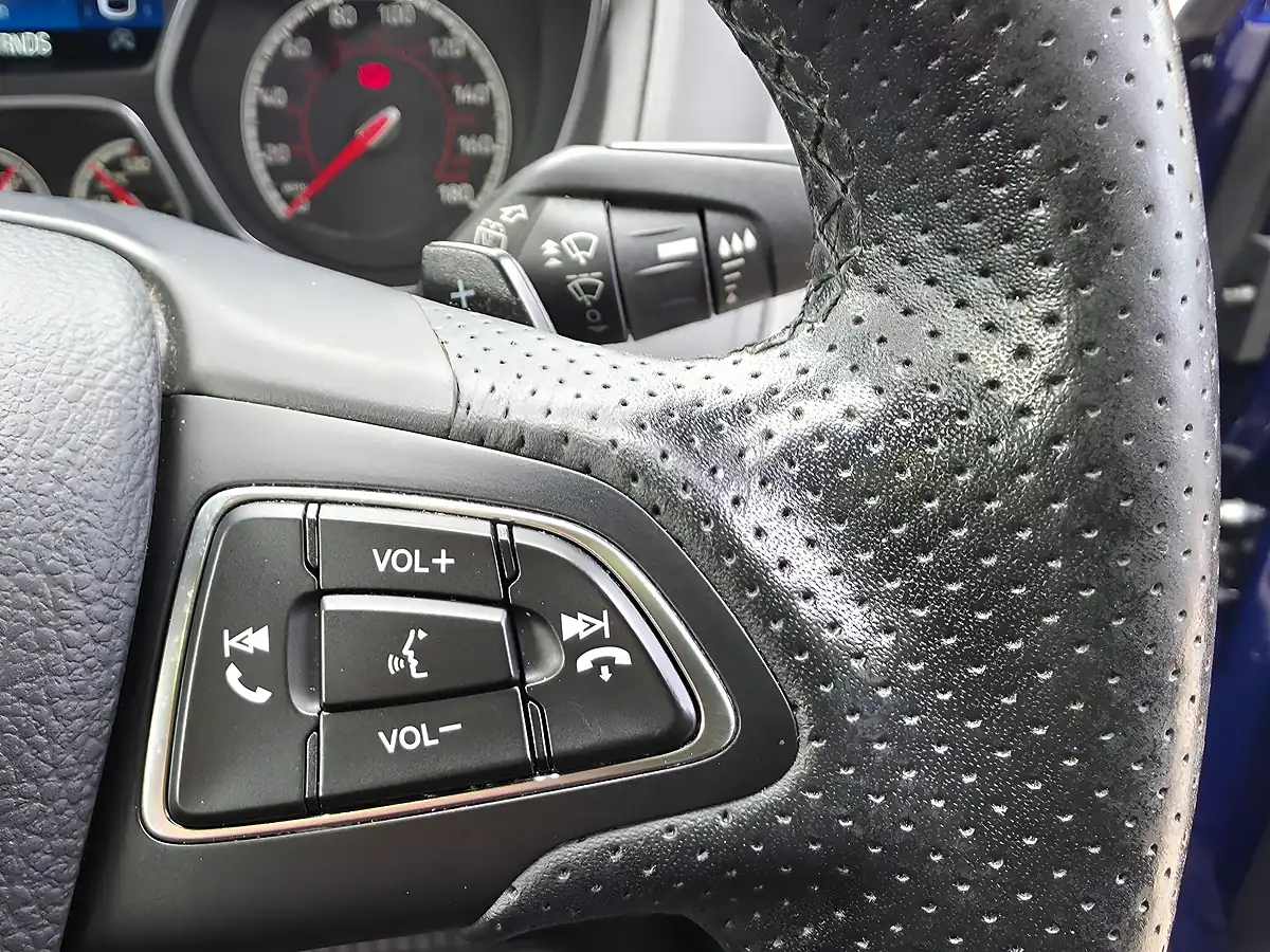 Used 2017 Ford Focus ST-3 Blue - Interior and Exterior details 20