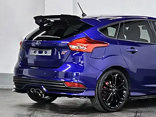 Used 2017 Ford Focus ST-3 Deep Impact Metallic Blue - Interior and Exterior details 6