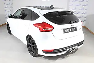 Used 2017 Ford Focus ST-3 Frozen White - Interior and Exterior details 12