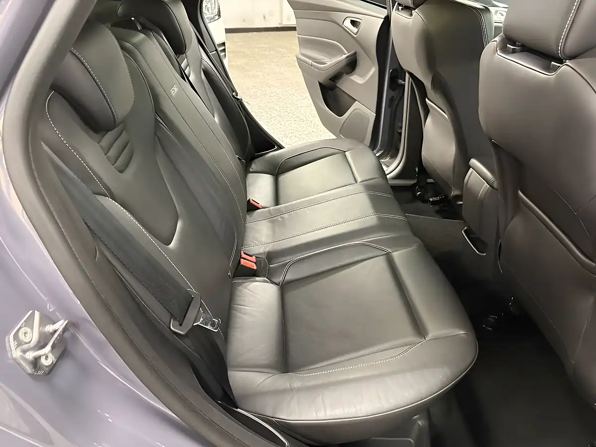 Used 2017 Ford Focus ST-3 Grey - Interior and Exterior details 12