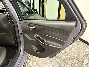 Used 2017 Ford Focus ST-3 Grey - Interior and Exterior details 14