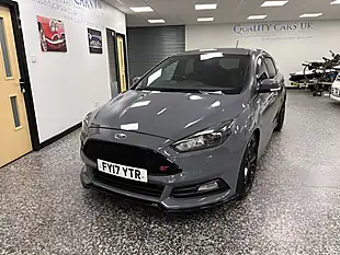 Used 2017 Ford Focus ST-3 Grey - Interior and Exterior details 5