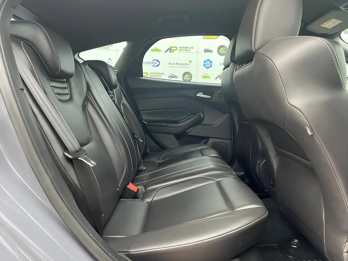 Used 2017 Ford Focus ST-3 Grey - Interior and Exterior details 13