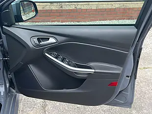 Used 2017 Ford Focus ST-3 Grey - Interior and Exterior details 19