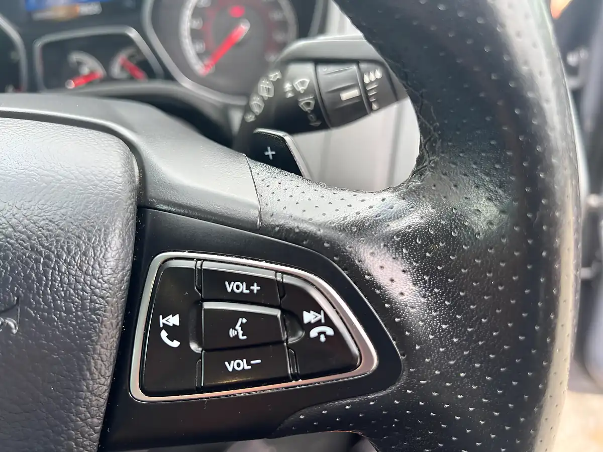 Used 2017 Ford Focus ST-3 Grey - Interior and Exterior details 20