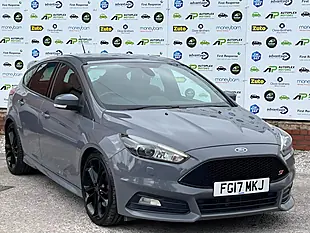 Used 2017 Ford Focus ST-3 Grey - Interior and Exterior details 4