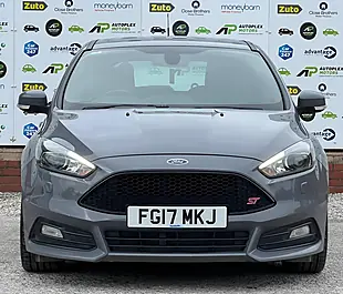 Used 2017 Ford Focus ST-3 Grey - Interior and Exterior details 5
