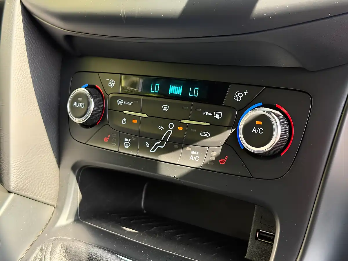 Used 2017 Ford Focus ST-3 Grey - Interior and Exterior details 15