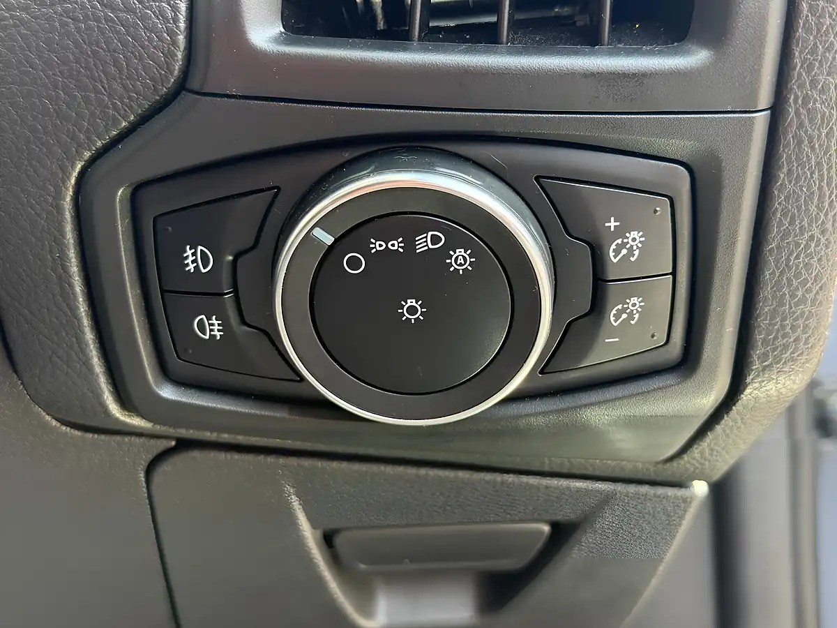 Used 2017 Ford Focus ST-3 Grey - Interior and Exterior details 16