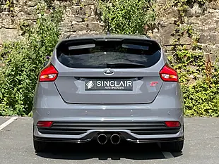 Used 2017 Ford Focus ST-3 Grey - Interior and Exterior details 7