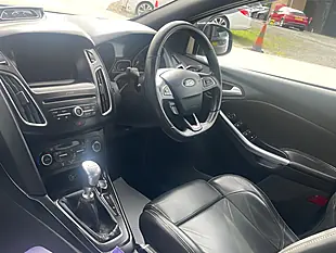 Used 2017 Ford Focus ST-3 Grey - Interior and Exterior details 17