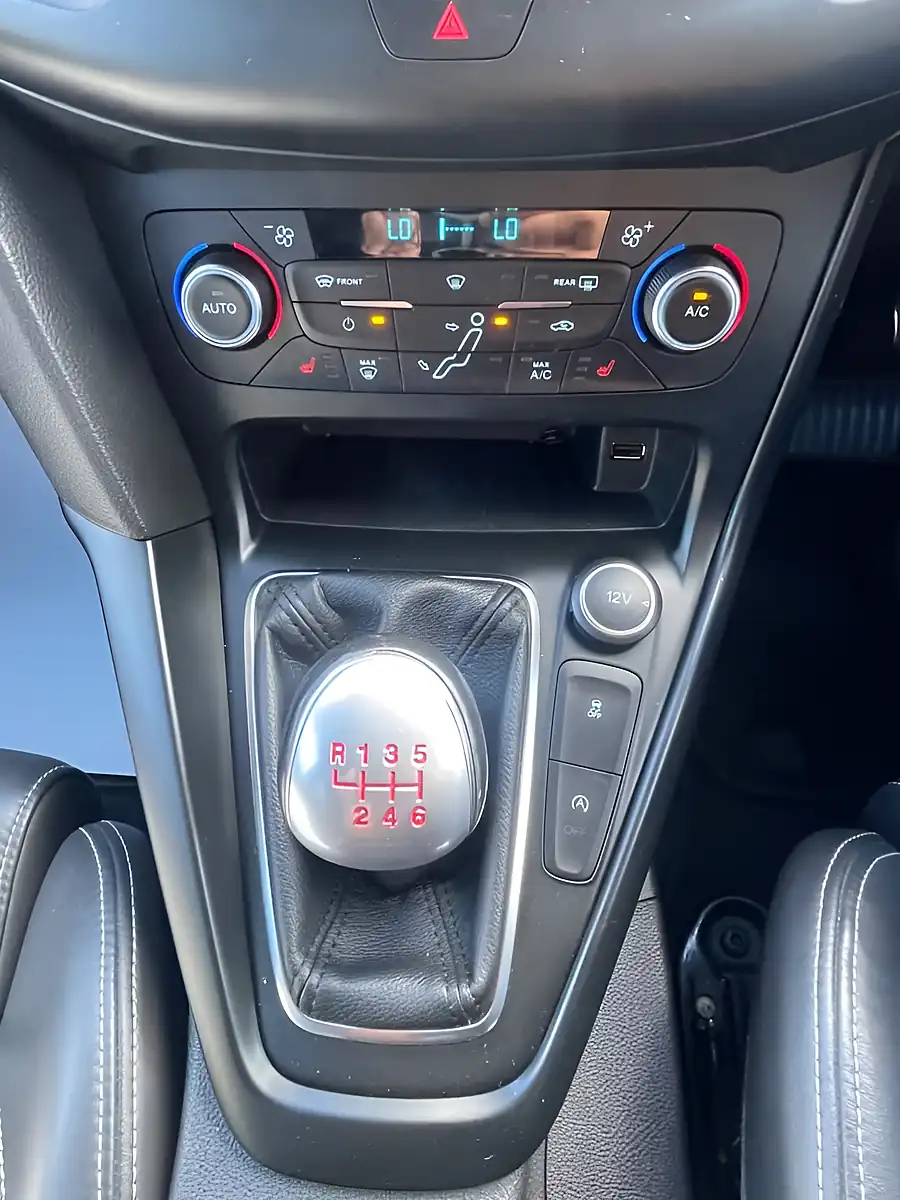 Used 2017 Ford Focus ST-3 Grey - Interior and Exterior details 19