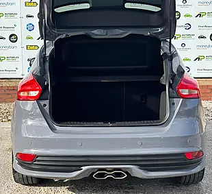 Used 2017 Ford Focus ST-3 Grey - Interior and Exterior details 10