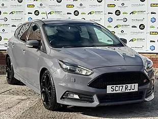 Used 2017 Ford Focus ST-3 Grey - Interior and Exterior details 2