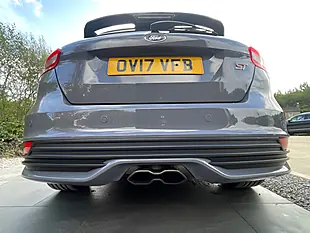 Used 2017 Ford Focus ST-3 Grey - Interior and Exterior details 6