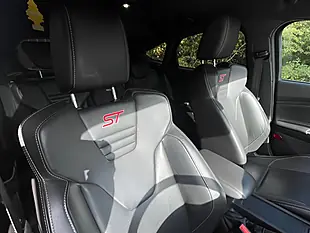 Used 2017 Ford Focus ST-3 Grey - Interior and Exterior details 7