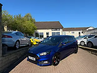 Used 2017 Ford Focus ST-3 Performance Blue - Interior and Exterior details 5