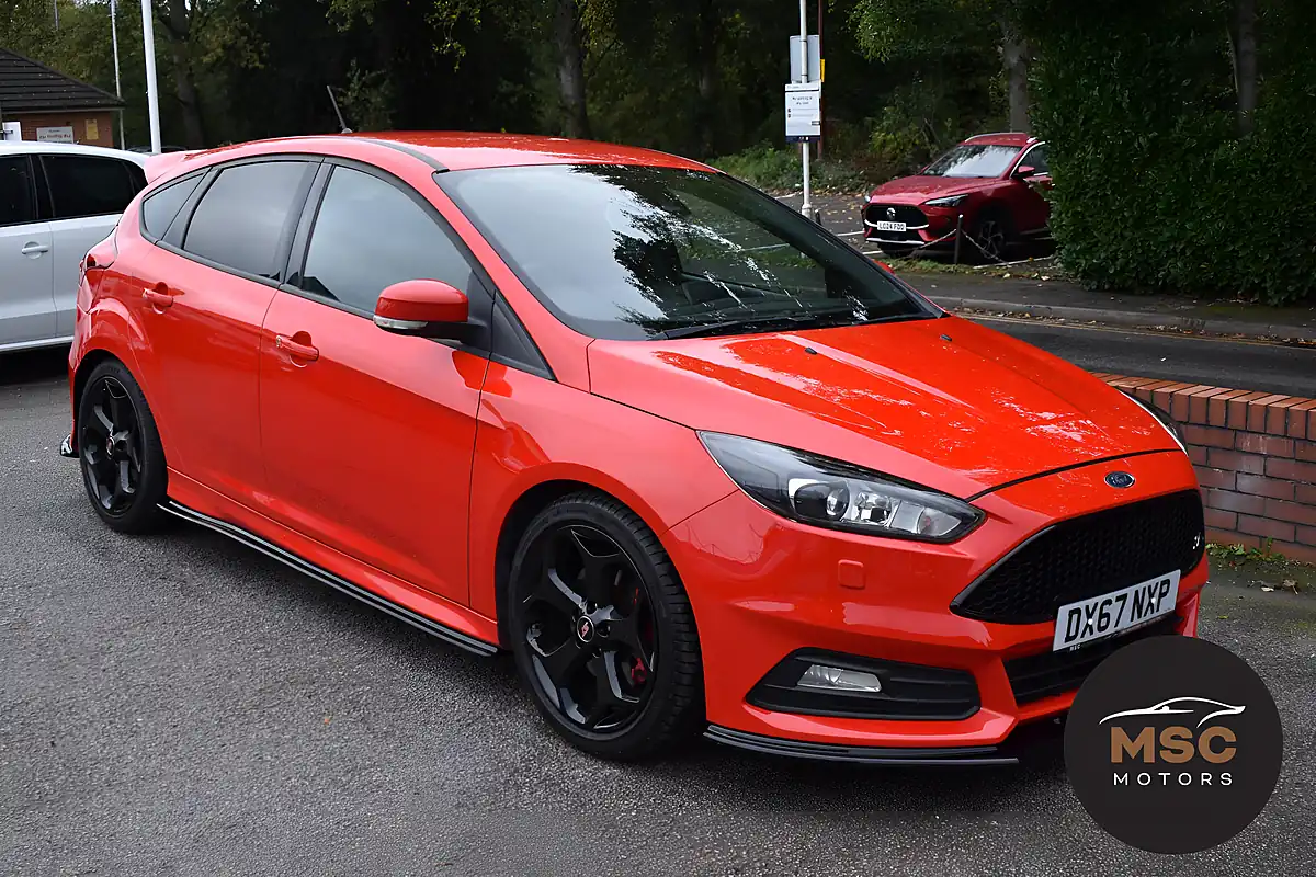 Used 2017 Ford Focus ST-3 Race Red - Interior and Exterior details 12