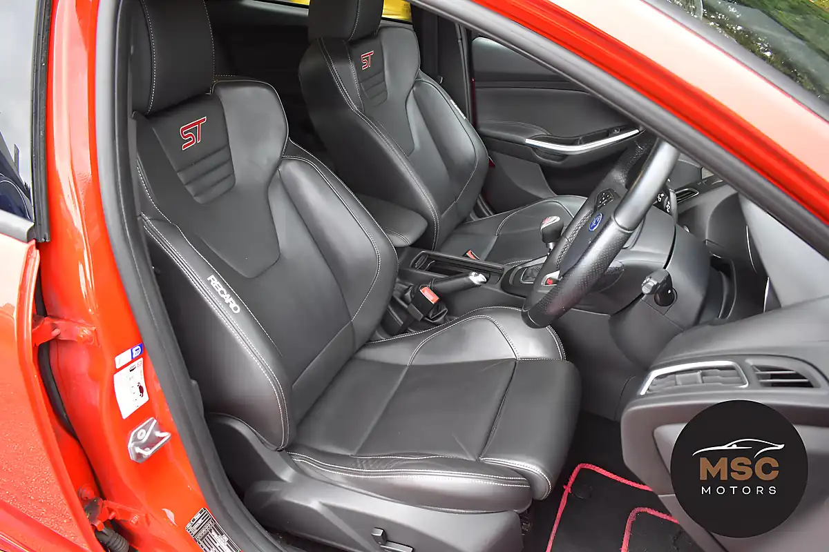 Used 2017 Ford Focus ST-3 Race Red - Interior and Exterior details 14