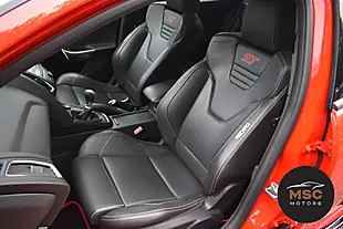Used 2017 Ford Focus ST-3 Race Red - Interior and Exterior details 15