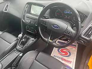 Used 2017 Ford Focus ST-3 Yellow - Interior and Exterior details 14