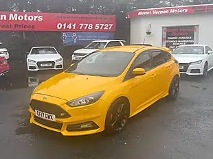 Used 2017 Ford Focus ST-3 Yellow - Interior and Exterior details 5