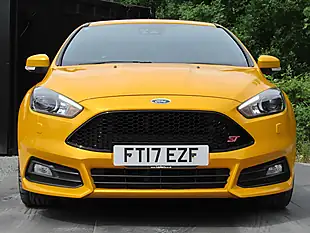 Used 2017 Ford Focus ST-3 Yellow - Interior and Exterior details 11