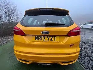 Used 2017 Ford Focus ST-3 Yellow - Interior and Exterior details 14