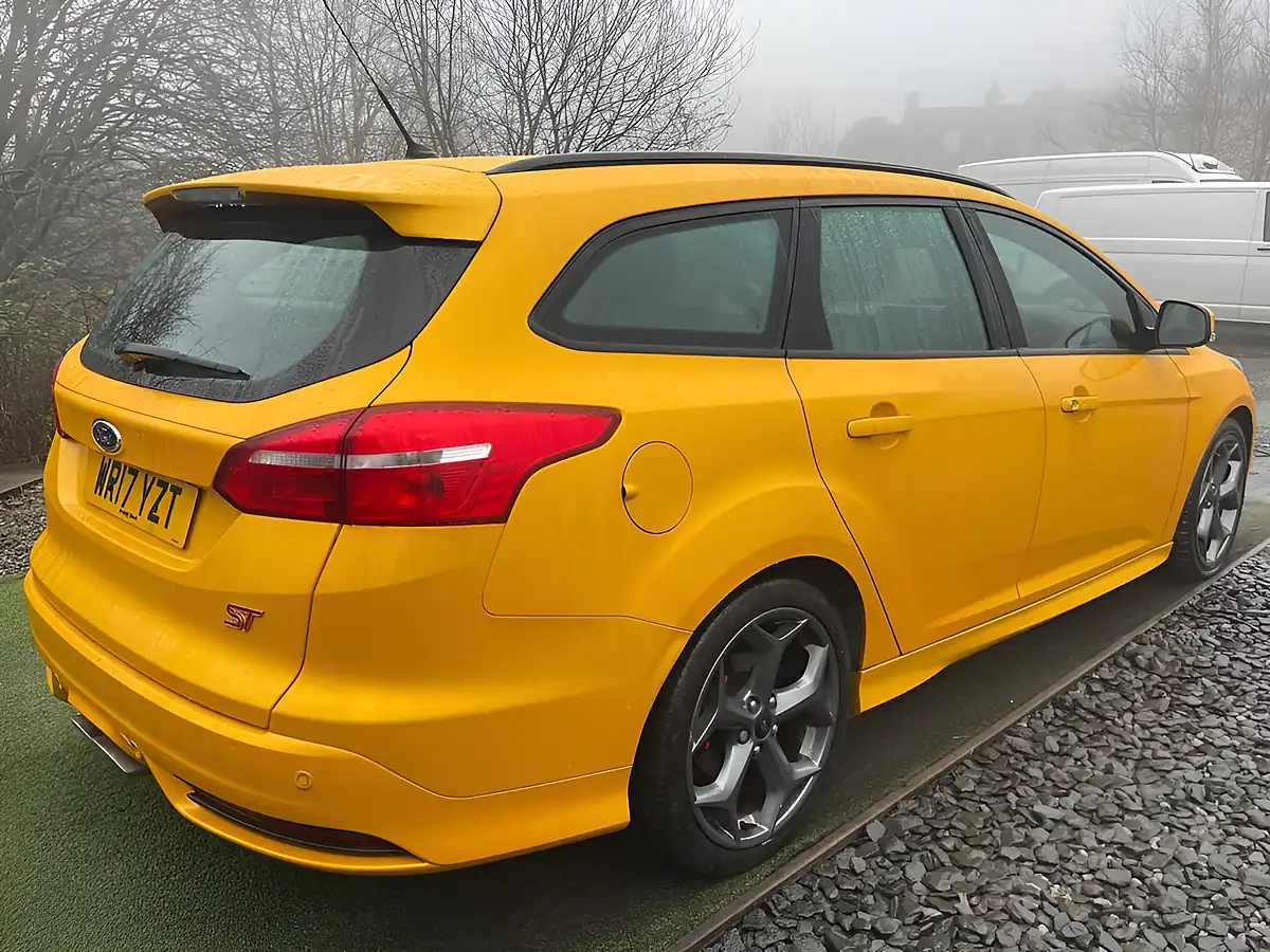 Used 2017 Ford Focus ST-3 Yellow - Interior and Exterior details 5