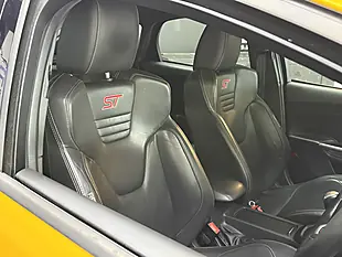 Used 2017 Ford Focus ST-3 Yellow - Interior and Exterior details 19