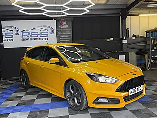 Used 2017 Ford Focus ST-3 Yellow - Interior and Exterior details 6