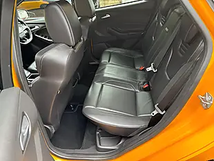 Used 2017 Ford Focus ST-3 Yellow - Interior and Exterior details 12