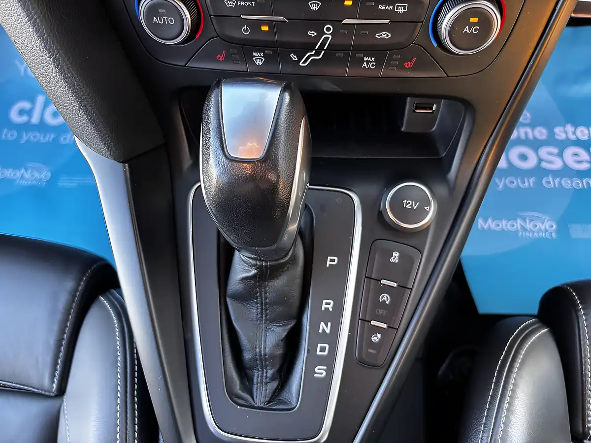 Used 2017 Ford Focus ST-3 Yellow - Interior and Exterior details 19