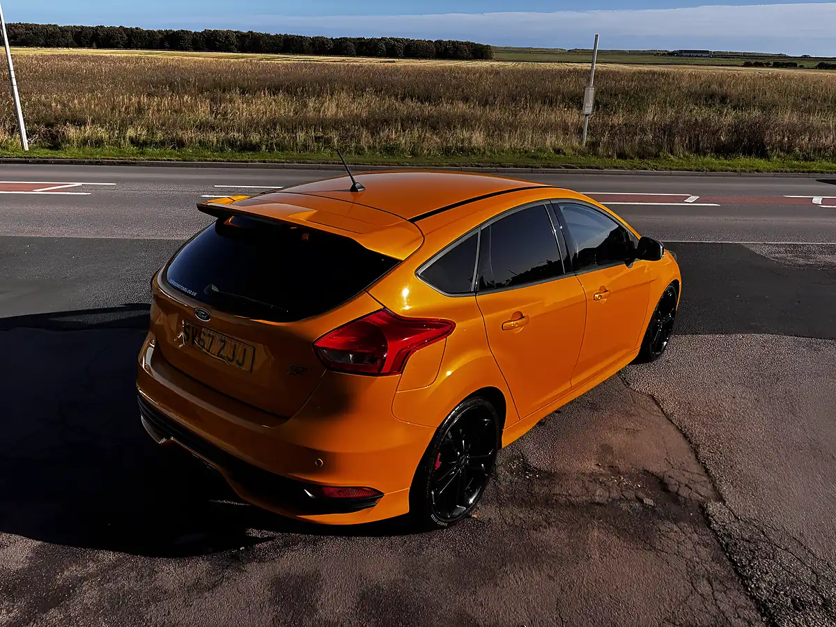 Used 2017 Ford Focus ST-3 Yellow - Interior and Exterior details 4